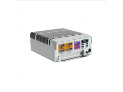 E81 / 無風扇 ，支持 PCIe 4x、PCI 