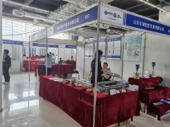 直擊現(xiàn)場丨東朋自控儀表攜防腐壓力儀表、溫度儀表、液位儀表彩亮相淄博石油化工展