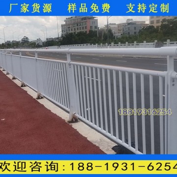 花都河道不銹鋼防護(hù)欄桿 公路橋梁防