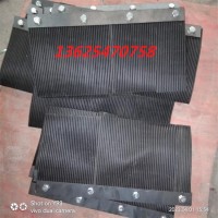 導(dǎo)料槽防塵簾具有濕潤、沖洗作用 等風(fēng)等雨我只為在等你