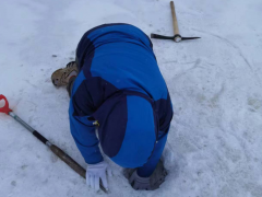 解鎖 -18℃，頂風(fēng)冒雪鑿冰保監(jiān)測(cè) —致敬冰雪中的雪迪龍戰(zhàn)士